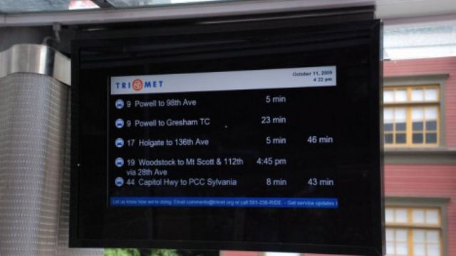 Жители столицы смогут следить за прибытием общественного транспорта по цифровым панно