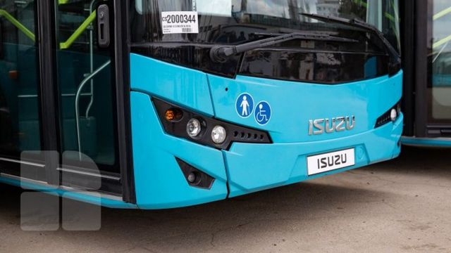 Первые новые автобусы уже вышли на улицы столицы