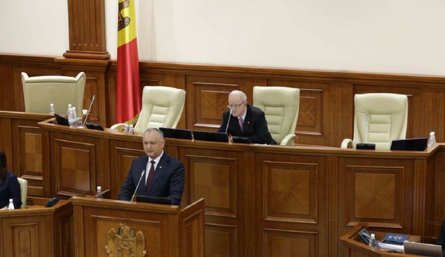 Socialistul Eduard Smirnov, despre următoare ședință a Parlamentului