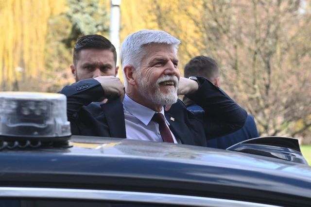 Prezident Petr Pavel zahájil na Dole Darkov druhý den návštěvy Moravskoslezského kraje