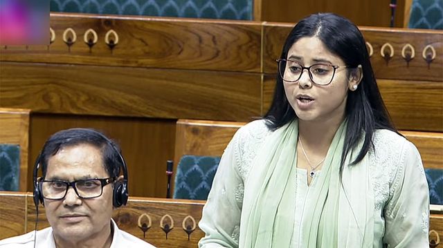 Rinku Singh to get engaged with Samajwadi Party MP Priya Saroj on June 8
