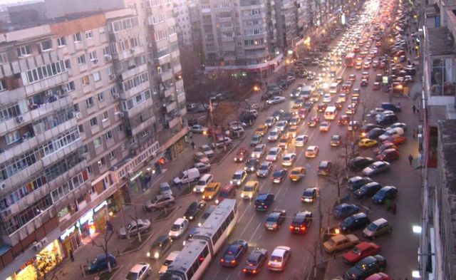 Moscova, Istanbul și București, pe primele locuri în Europa privind blocajele în trafic