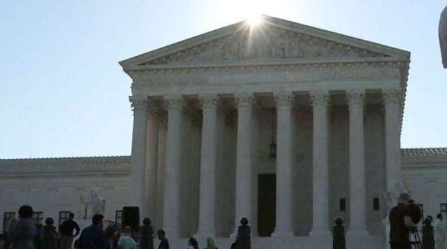 La Corte Suprema Usa, no a licenziamento perché gay