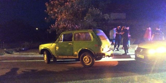Пьяный водитель сбил двух подростков и скрылся с места происшествия