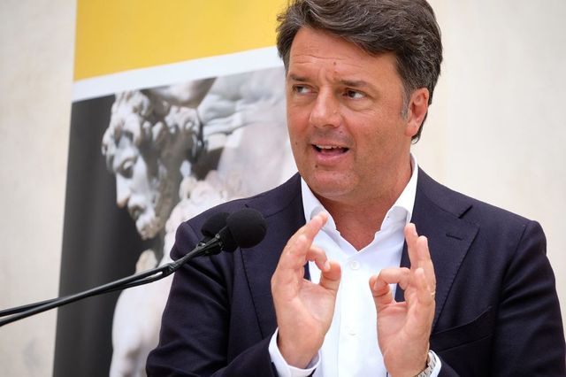 Presunti fondi Venezuela al M5s, Renzi: si indaghi come soldi russi alla Lega