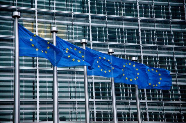 România primește peste 16 miliarde de euro pentru apărare