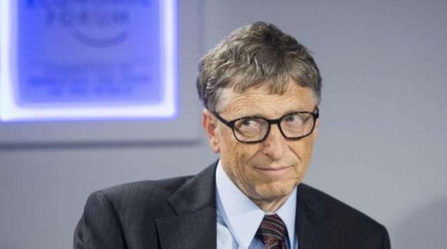 Bill Gates chiama il premier Conte: cooperazione nella lotta al coronavirus