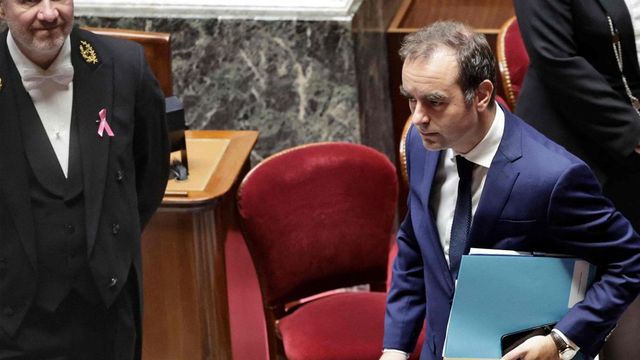 Respinta mozione sfiducia di Lfi contro governo Lecornu
