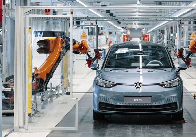 El Grupo Volkswagen recorta beneficios, pese a estabilizar las ventas y crecer en eléctricos