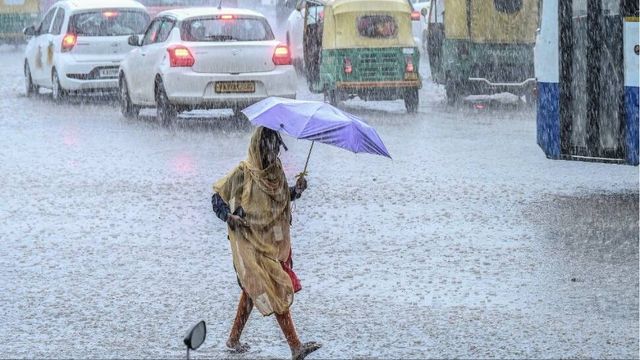 bengaluru-imd-red-alert-heavy-rain-thunderstorm-warning-may-2024