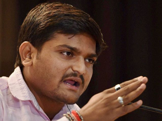 Hardik Patel slams Alpesh Thakor, says he failed to handle power given by Congress