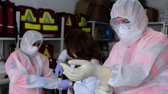 Focar de coronavirus la o firmă din Iași: Peste 20 de angajați, infectați