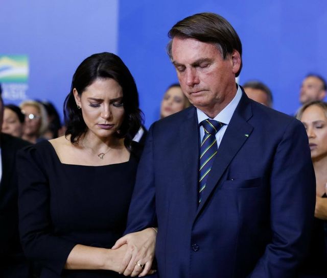 Soția președintelui brazilian și un ministru, testați pozitiv pentru COVID-19