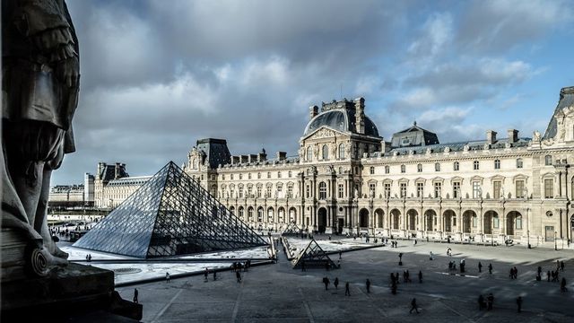 Franța anunță planul de ieșire lentă din izolare, care începe la 11 mai