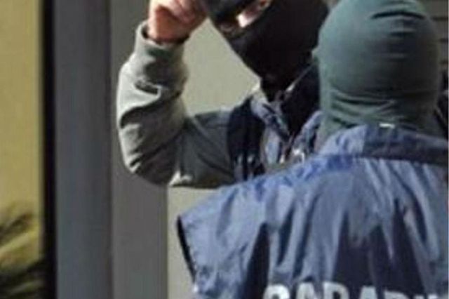 Mafia, arrestato il radicale Antonello Nicosia: avrebbe fatto da tramite per boss in cella