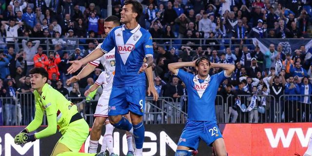 Caos serie B, rinviati playout tra Salernitana e Frosinone