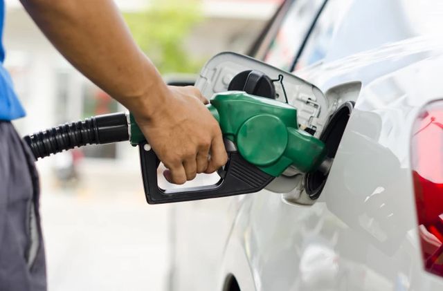 Criza de pe piața carburanților este una artificială, opinii