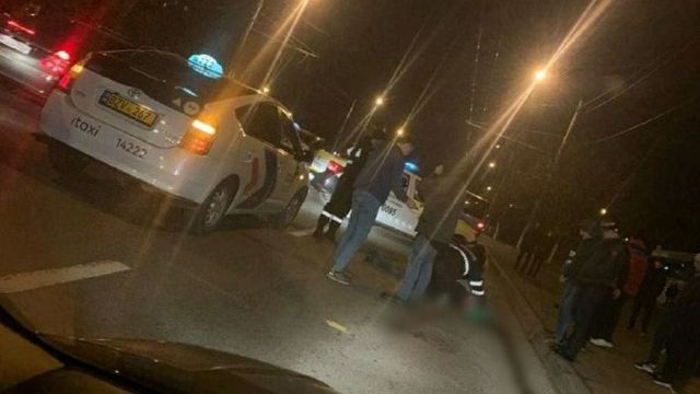 В Кишиневе таксист сбил пешехода, который скончался в больнице