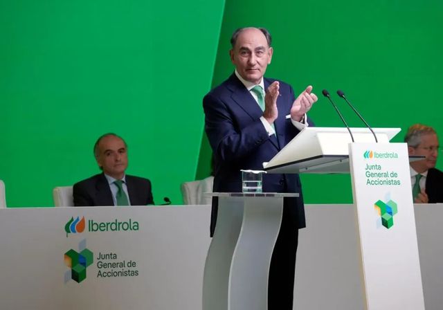 Iberdrola dispara un 17% su beneficio gracias a unas inversiones récord en Reino Unido y EE UU