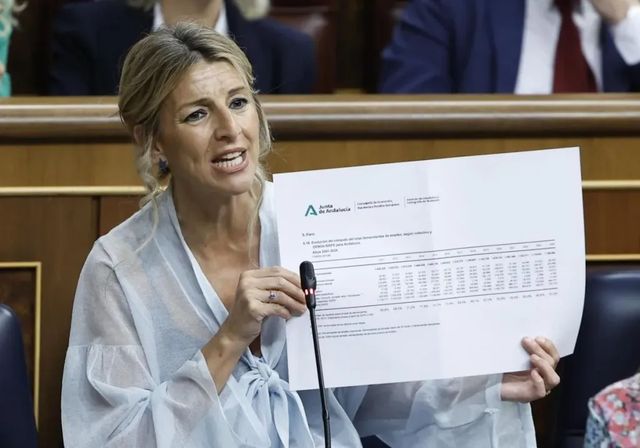Podemos exige al PSOE explicaciones urgentes sobre Leire Díez y detallar sus vínculos con el Gobierno