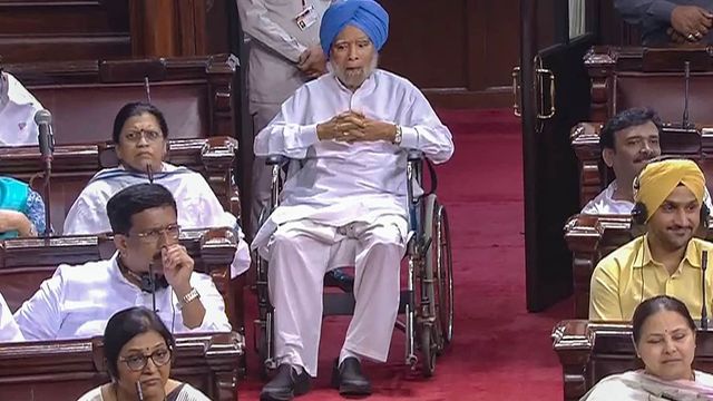 Ex-PM Manmohan Singh attends Rajya Sabha proceedings during discussion on Delhi Services Bill