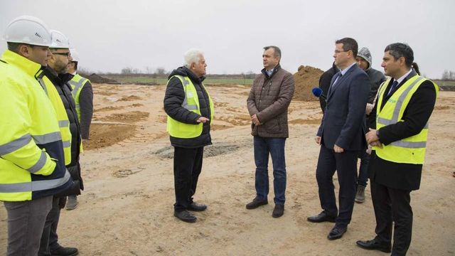 Premierul a mers în vizită de inspecție la șantierul de construcție a unui drum cu o lungime de 19km