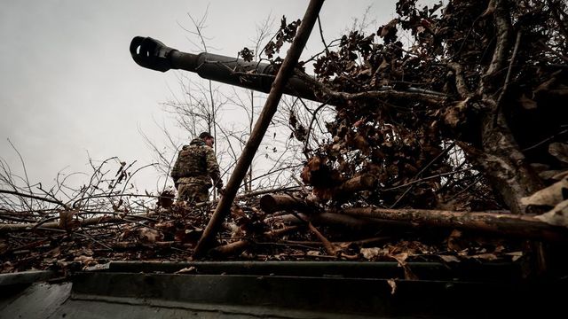 Az oroszok megindították az Avgyijivka elleni támadás harmadik hullámát az ukrán parancsnok közlése szerint