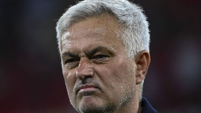 Mourinhót eltiltották a budapesti döntő utáni viselkedése miatt