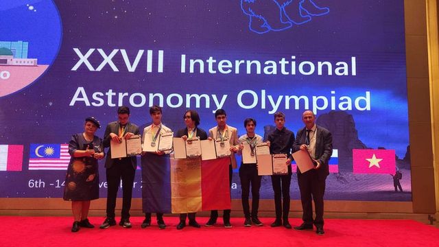 Cinci medalii, din care una de aur, pentru elevii români la Olimpiada Internațională de Astronomie