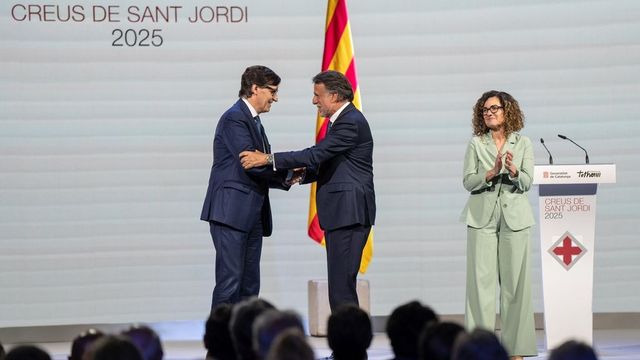 La Unión por el Mediterráneo recibe la Creu de Sant Jordi