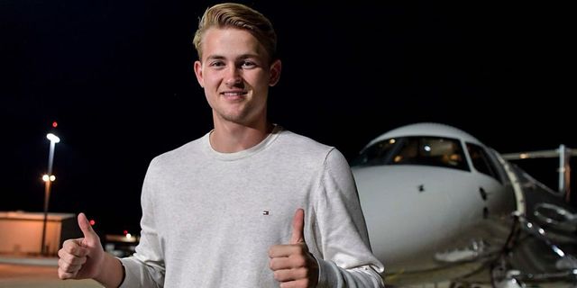 Matthijs De Ligt Arrives In Turin Ahead Of Completing Juventus Move