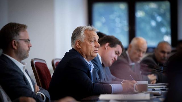 Emelkedett a kormánytagok fizetése