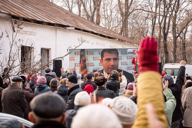 Ilan Șor, mesaj la protestul din fața Judecătoriei Bălți: Guvernarea vrea să le fure oamenilor dreptul de a alege