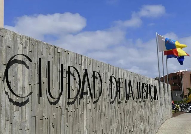 A juicio por exigir sexo a la hija menor de su novia para levantarle los castigos