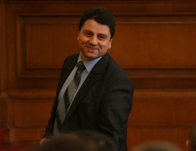Красимир Ципов сменя министерския пост с депутатски