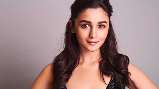 Alia Bhatt gifts driver and helper Rs 50 lakh cheques to buy a house in Mumbai
