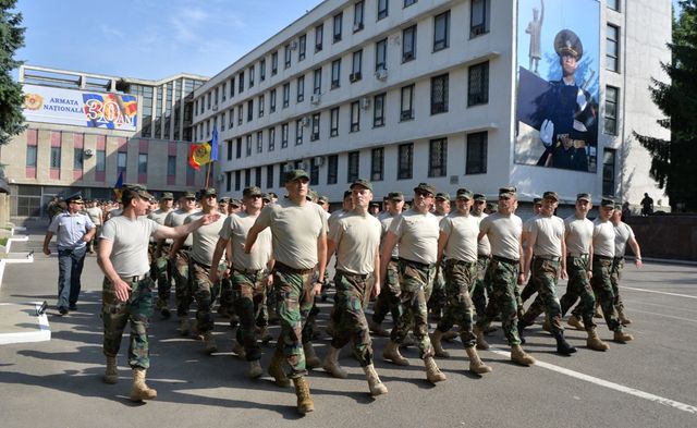 Armata Națională se pregătește pentru parada militară din 27 august