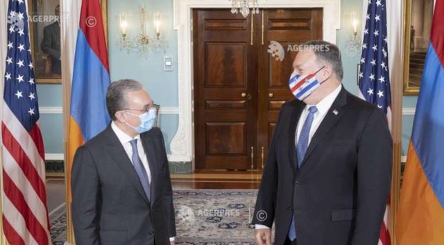 Nagorno-Karabah: Mike Pompeo a solicitat separat omologilor azer și armean să pună capăt violențelor