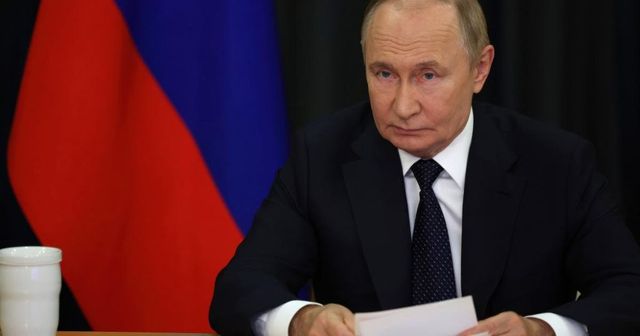 Putin i-a spus lui Trump că Donbasul va cădea în „3-4 luni”, dezvăluie Volodimir Zelenski