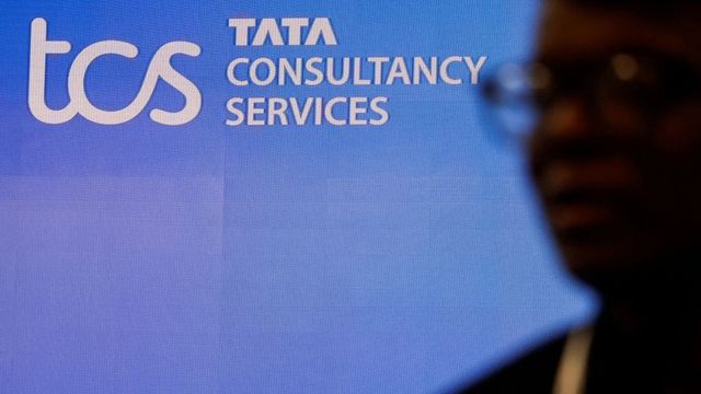 Tata Sons looks to sell Rs 9,000 crore TCS shares to reduce debt