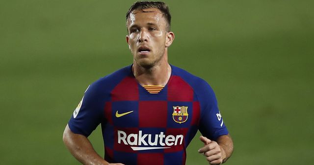 Középpályást cserélt a Barcelona és a Juventus