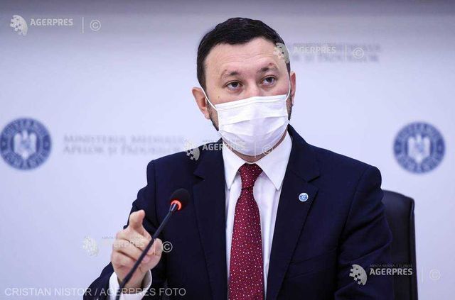 Ministrul Mediului, Mircea Fechet, cere revocarea din funcție a șefului AFM după eșescul lansării programului Rabla pentru electrocasnice