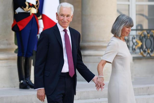 Parigi convoca l'ambasciatore Usa per le accuse a Macron, Washington lo difende