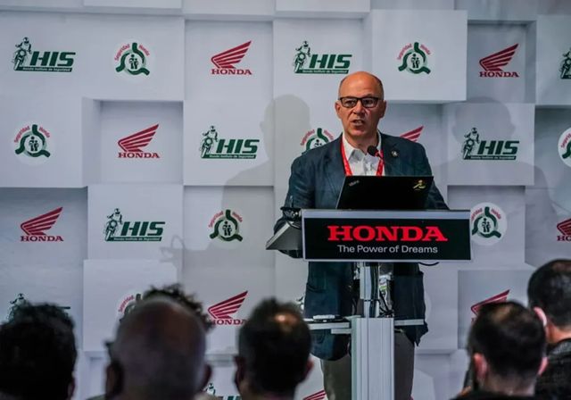 Albert Cavero (Honda): «En caso de accidente en moto, ¿realmente importa si tenías razón o no?»