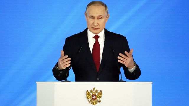 Putyin azt mondta, ellenzi a korlátlan elnöki ciklust