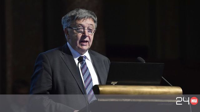 Alkotmánybírósághoz fordul a Magyar Tudományos Akadémia elnöke az elcsatolt kutatóhálózatok miatt