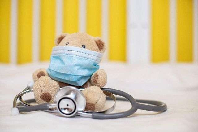 Un copil de nouă luni, bolnav de Covid-19, a fost internat la Secția ATI a Spitalului de Copii din Galați