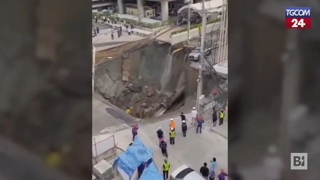 Thailandia, enorme voragine davanti a ospedale Bangkok