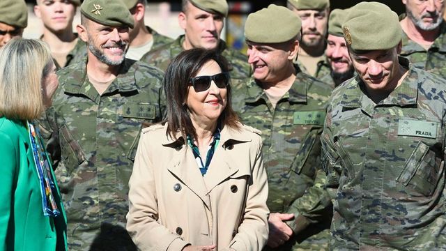 España comprará armamento estadounidense para Ucrania