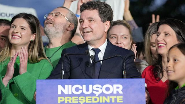 CCR validează alegerile: Nicușor Dan e președintele României
